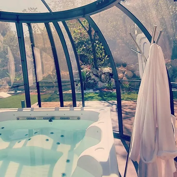 Hébergement de vacances La Bonne Etoile Marseille ! Hebergement Romantique ! Jacuzzi Et Piscine France